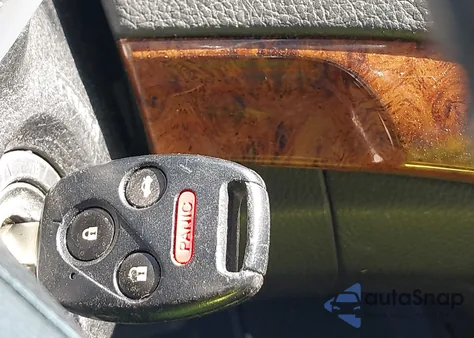 2012 Honda Accord Sdn 2.4 Ex-L/Ex-L from USA, damaged, VIN 1HGCP2F89CA037808